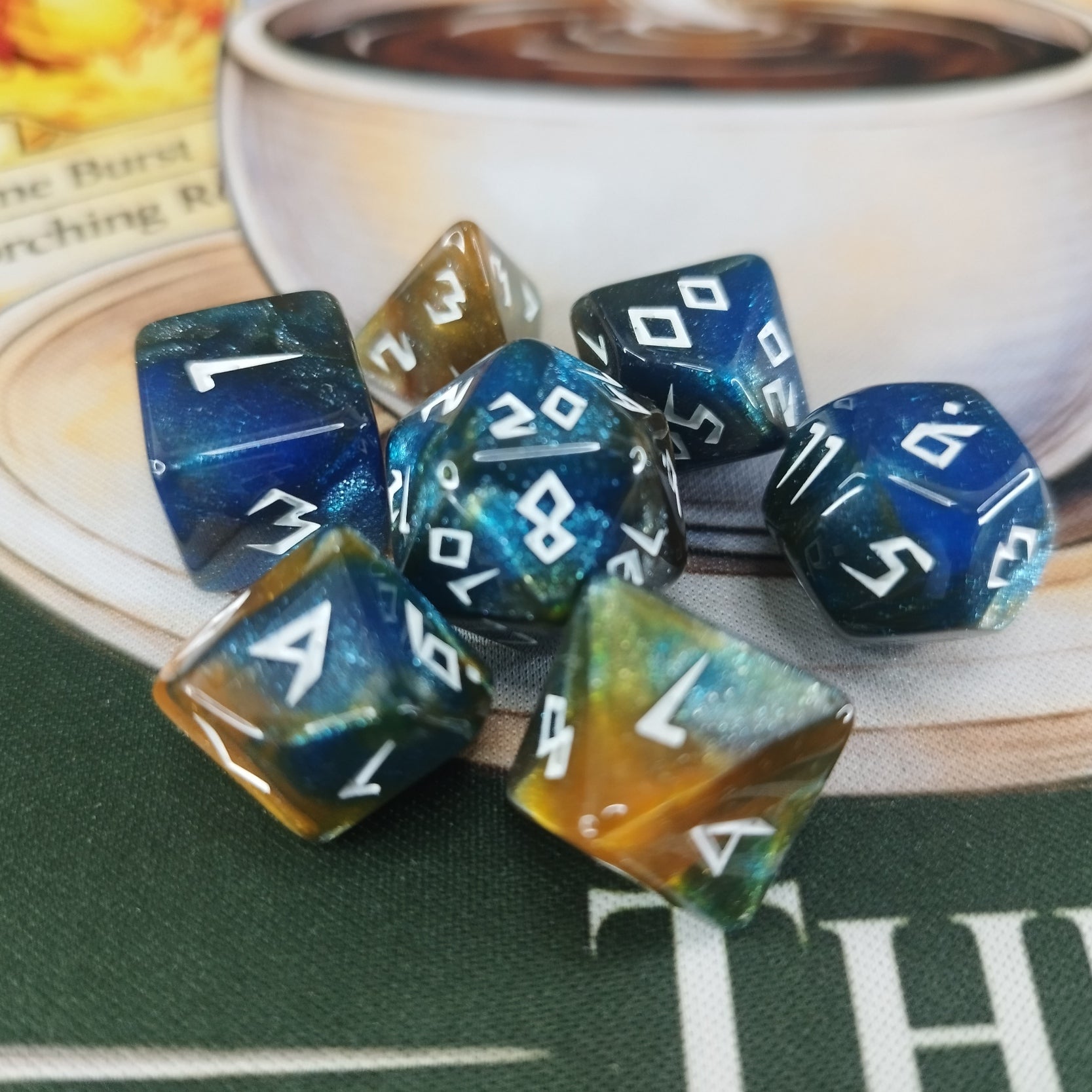 Shaman Dice Set - Gold Blue