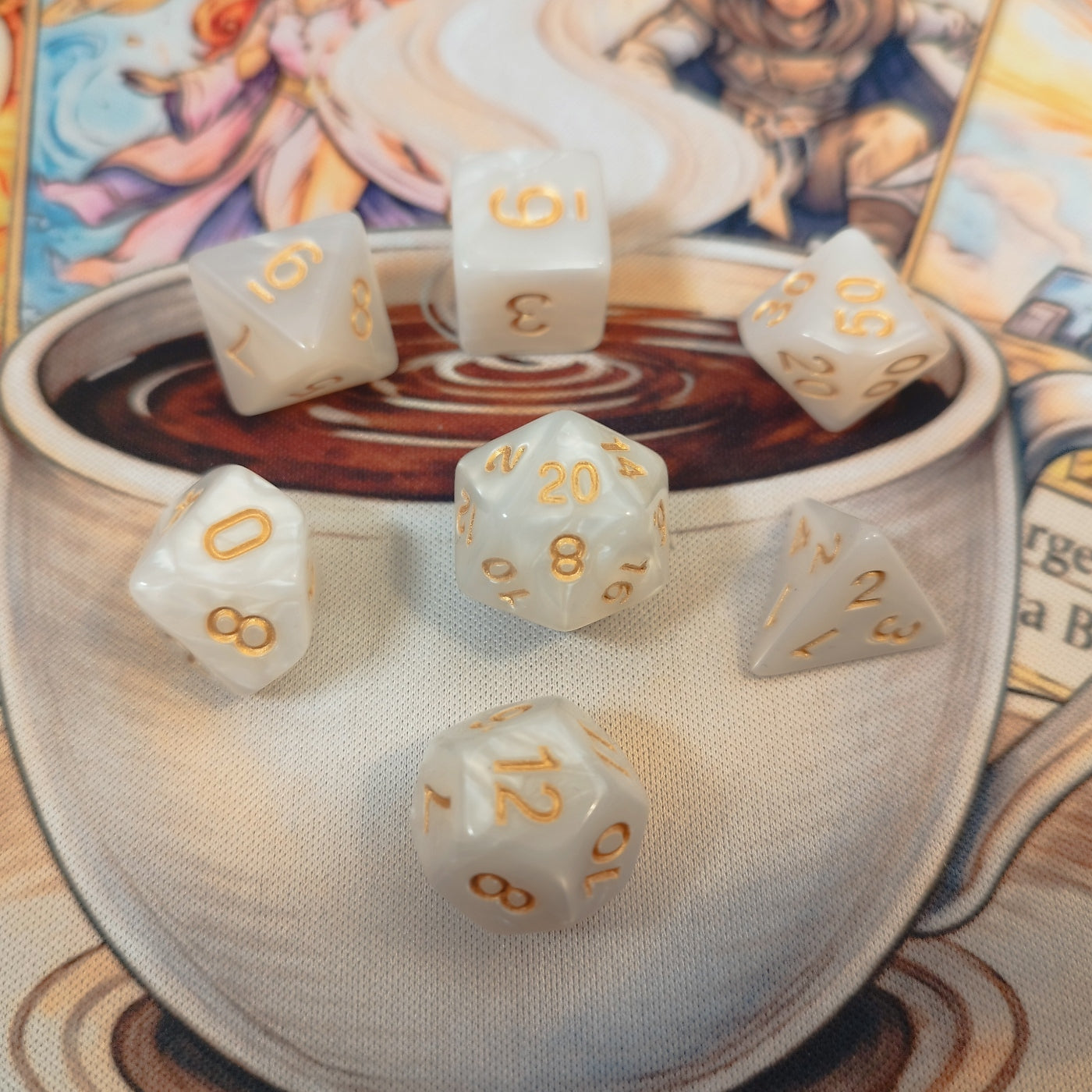 Pearlescent Dice Set - White