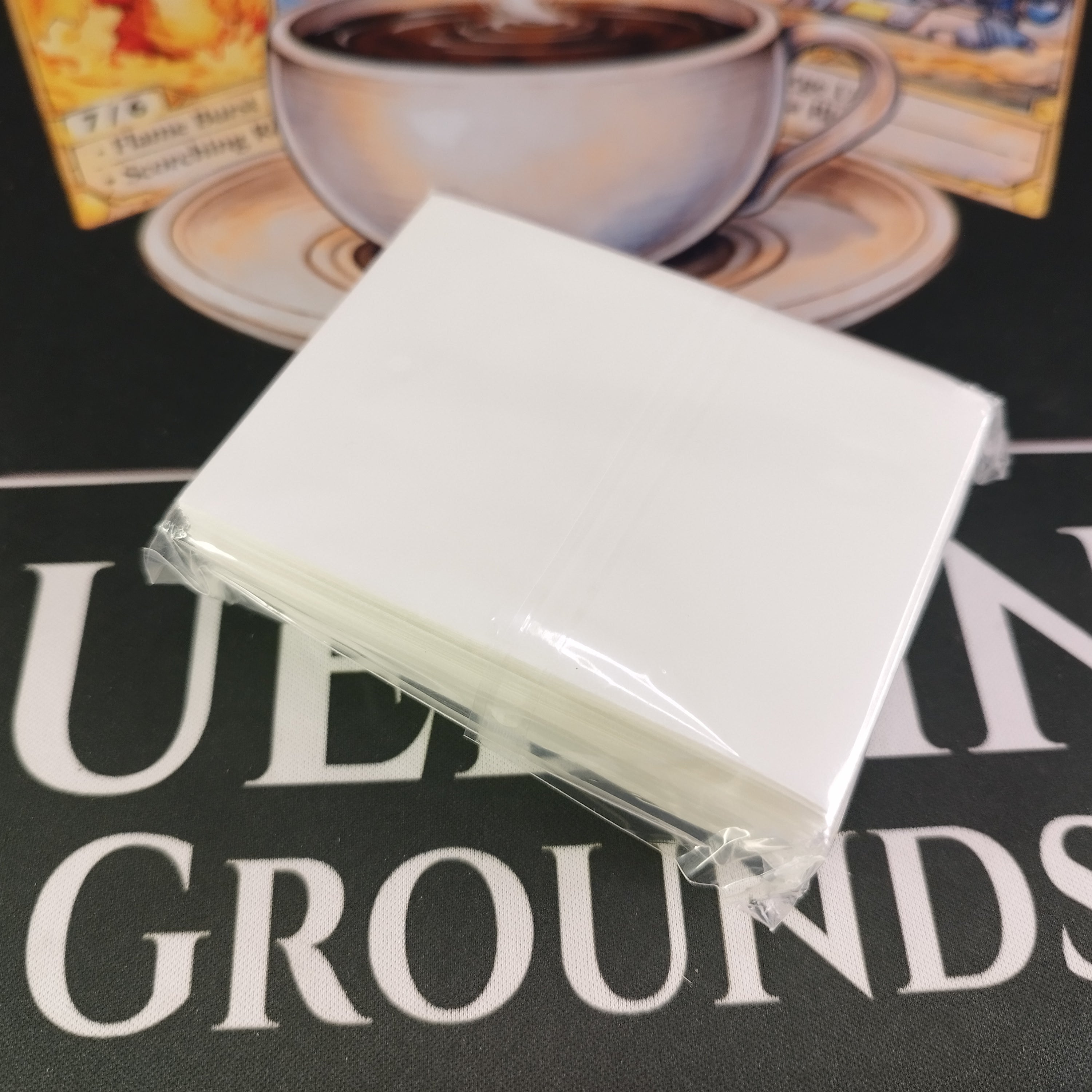Matte - 100 White Standard Sleeves