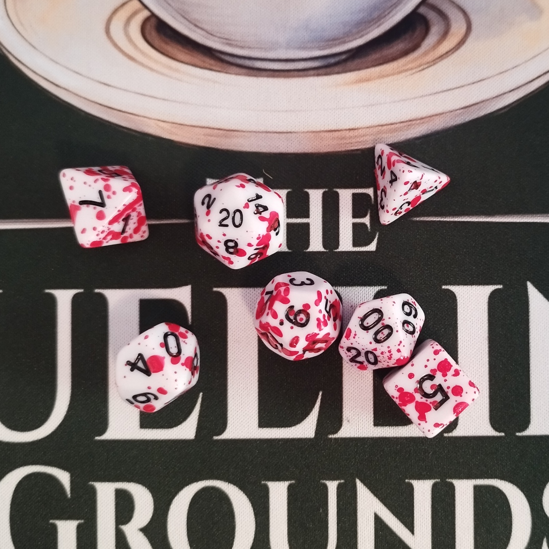 Bloody Dice Set - White Black